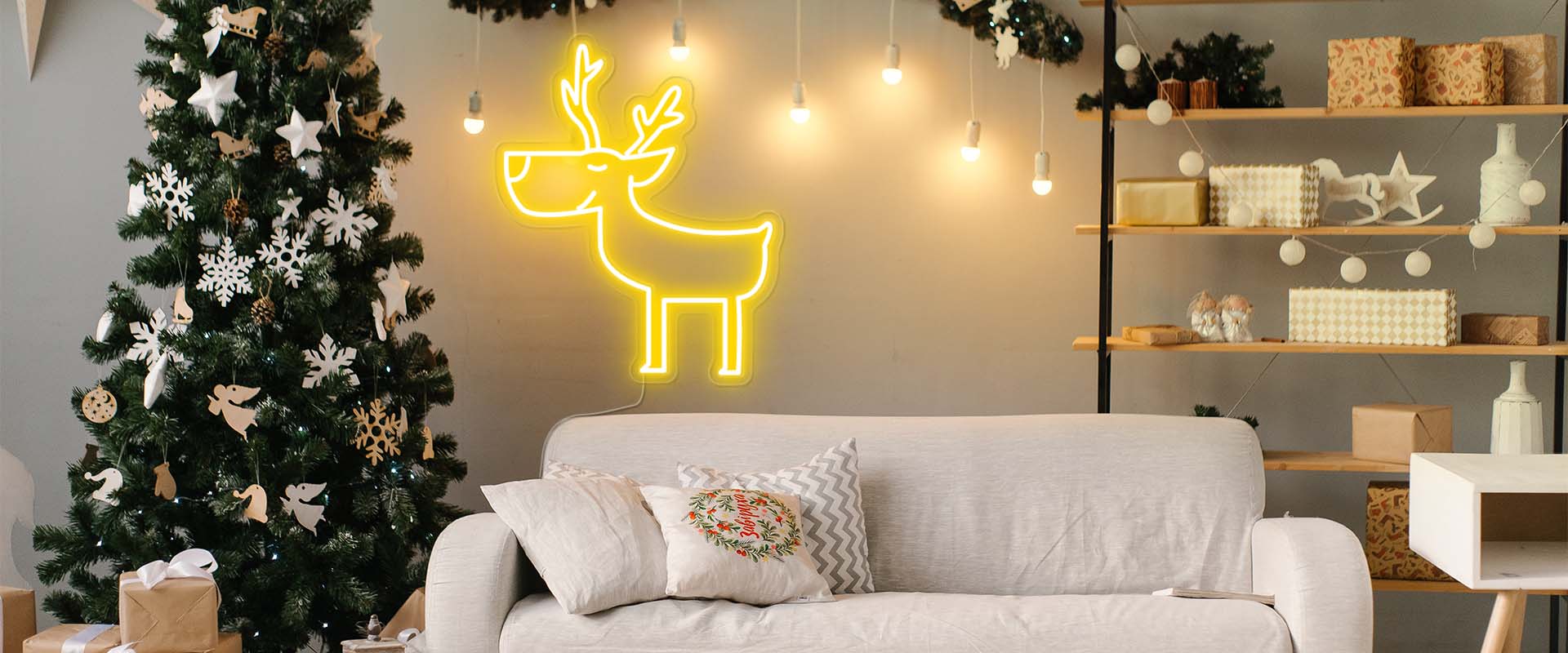 Yellow small Reindeer Neon