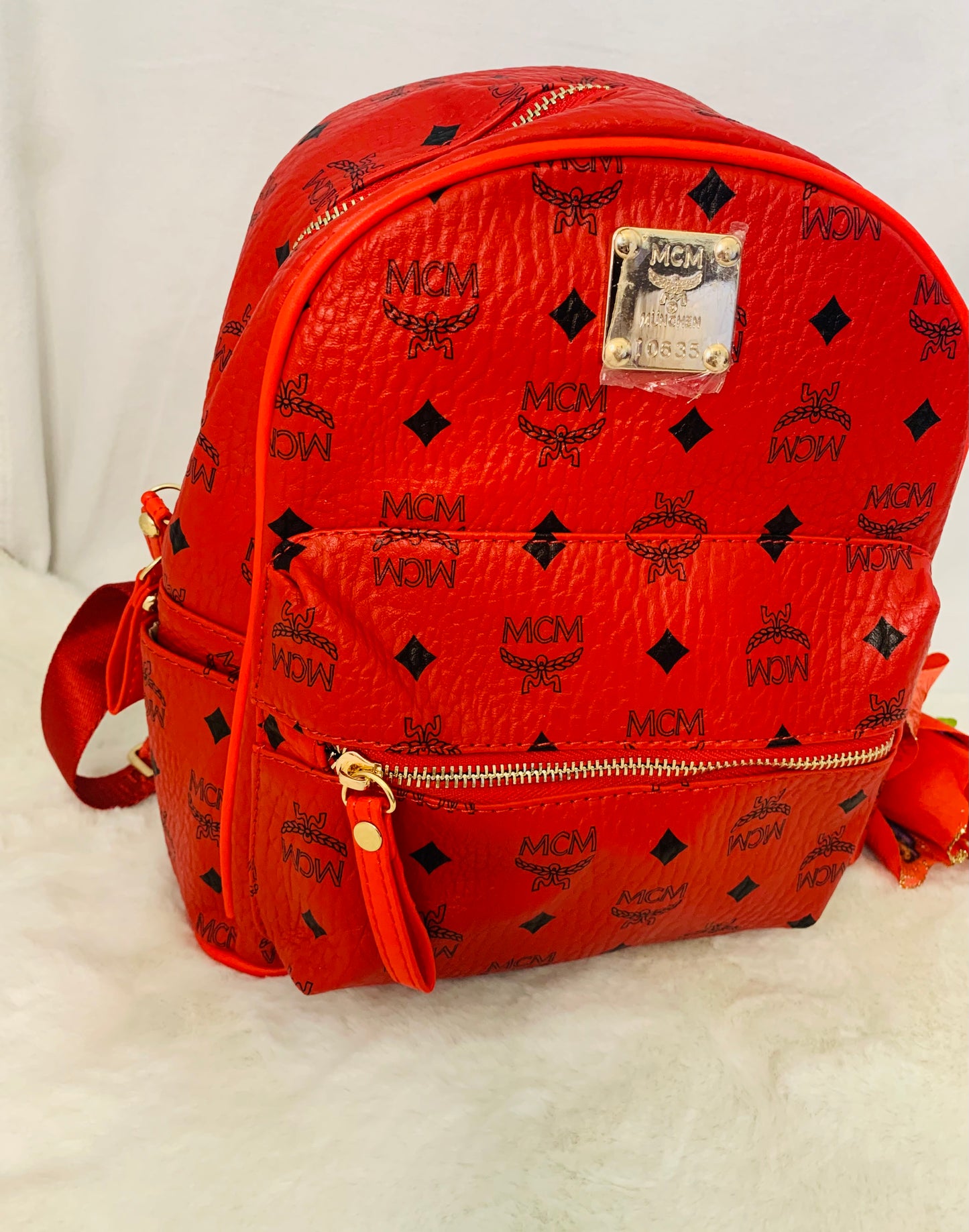 RED ON THE GO BACKPACK – Gabs Beauti Closet