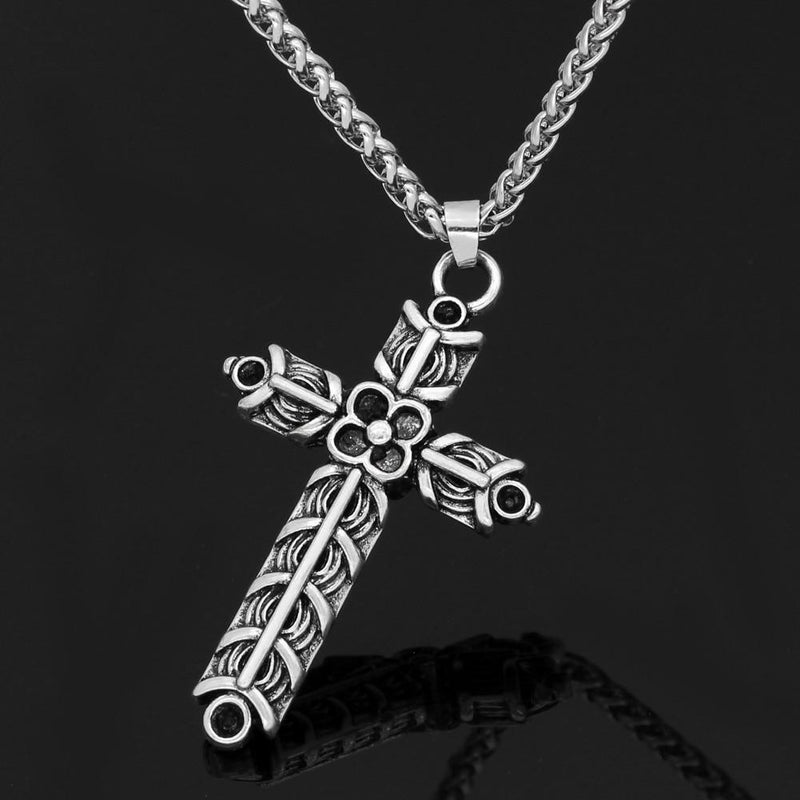 Ragnar Cross Necklace - Vikings Roar