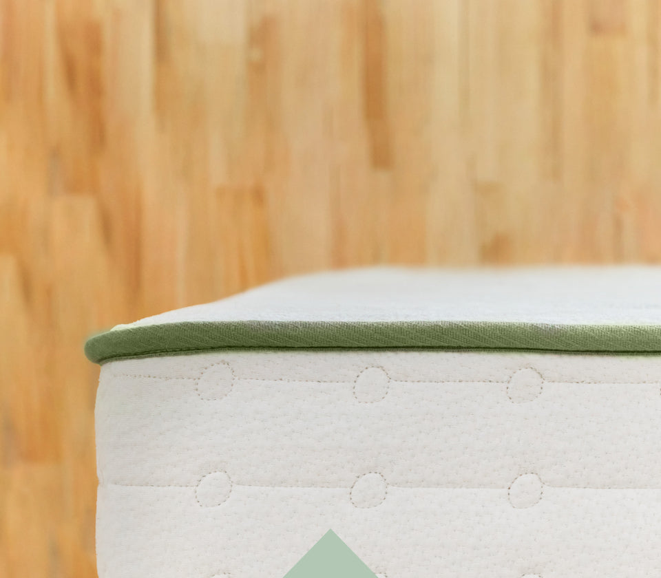 Avocado Green Mattress Luxury Bath Towel - Cloud White