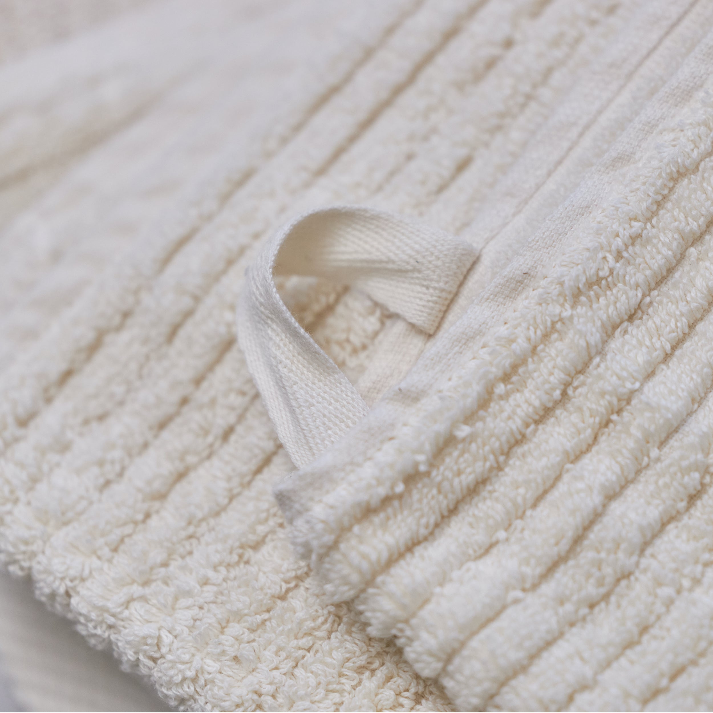 bath towels with loops