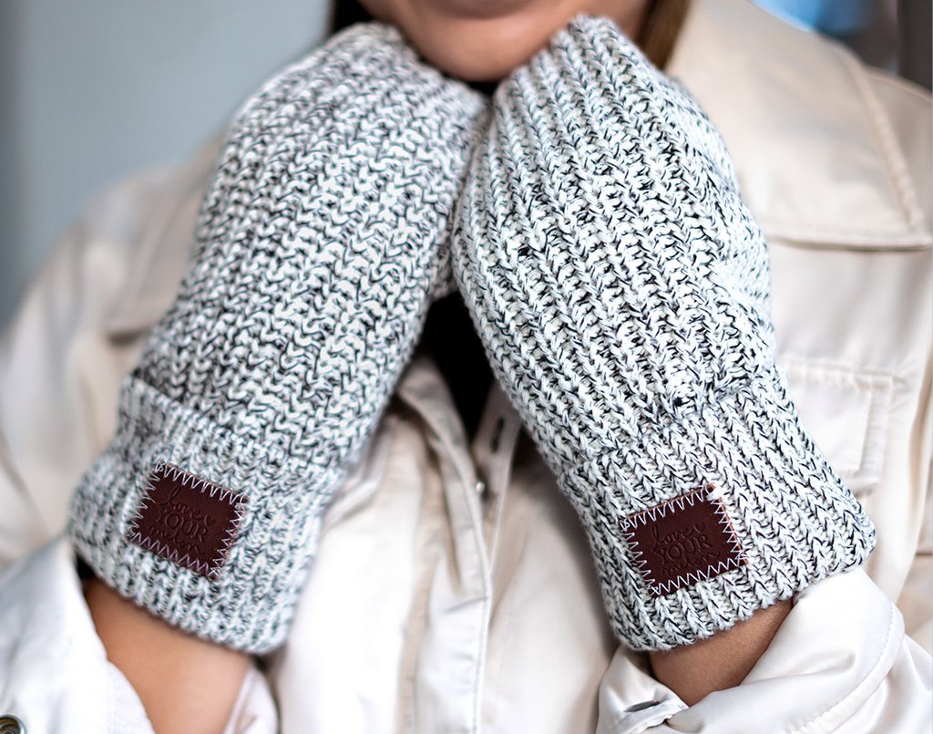 Black Speckled Mittens