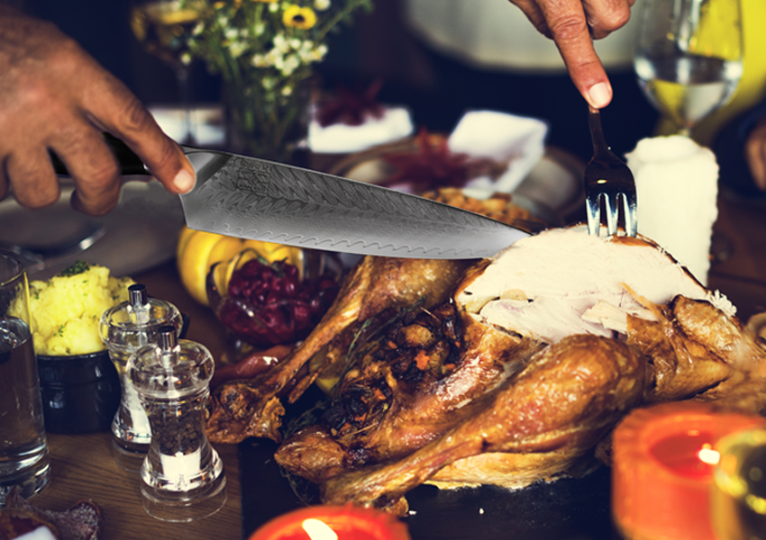 The Best Electric Knives for Carving Your Thanksgiving Dinner