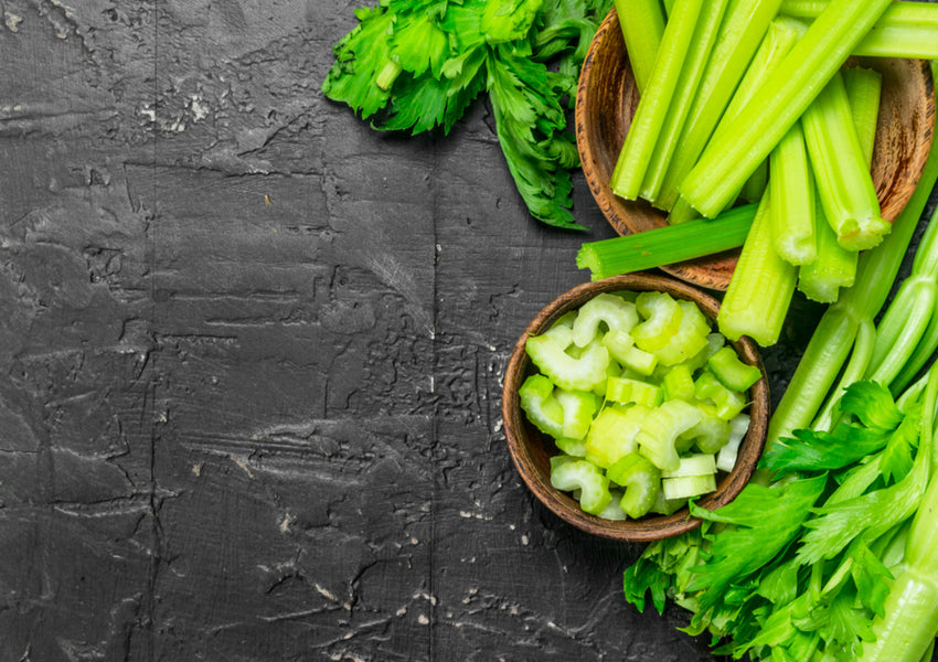 https://cdn.shopify.com/s/files/1/0445/1365/6985/files/cutting-veggies-celery.jpg?v=1637617699