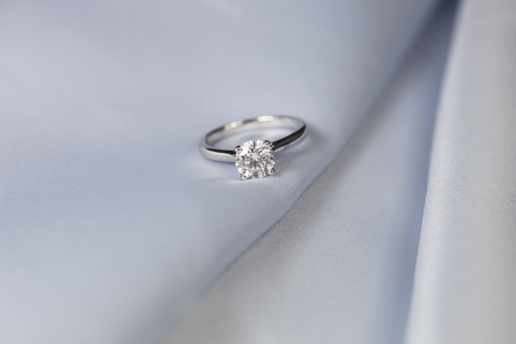 solitaire ring