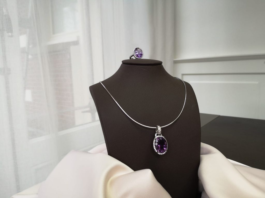 amethyst and diamonds necklace and ring