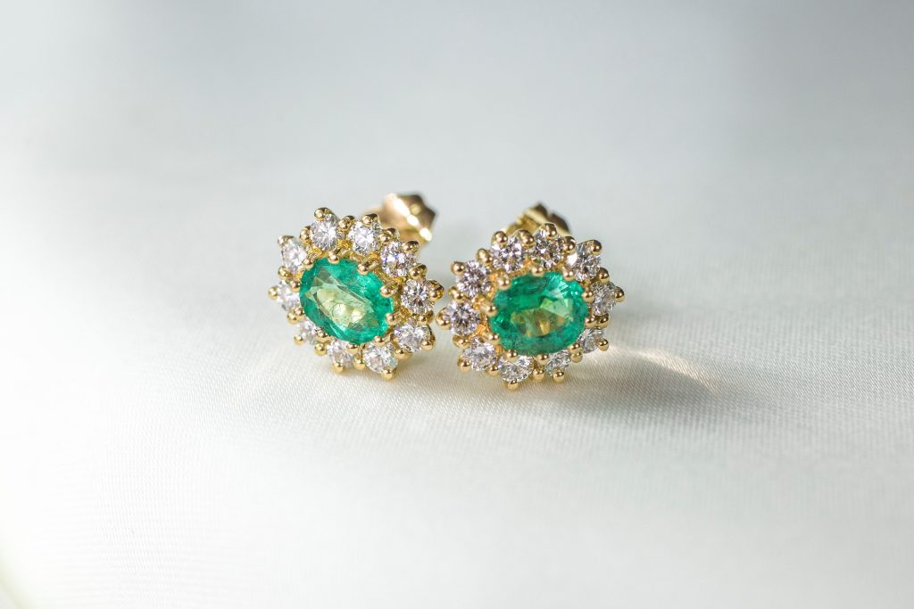 Diamond studs with emeralds
