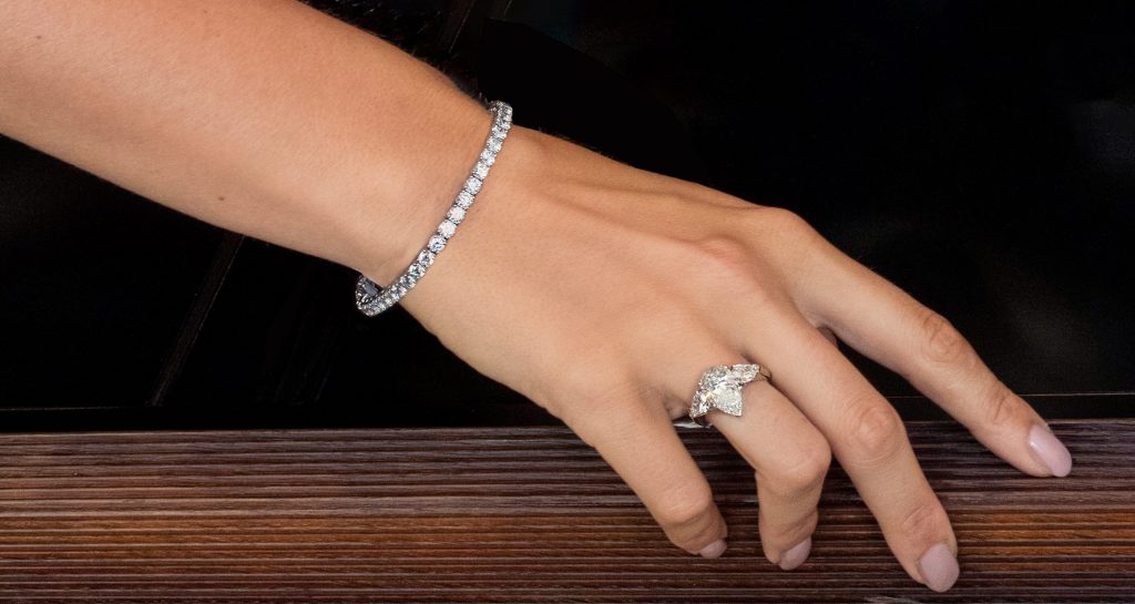 single diamond tennis bracelet