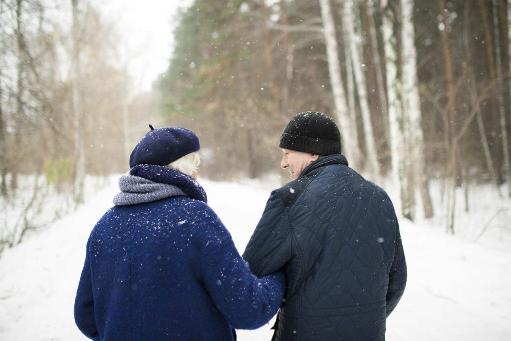 elderly couple celebrating diamond anniversary