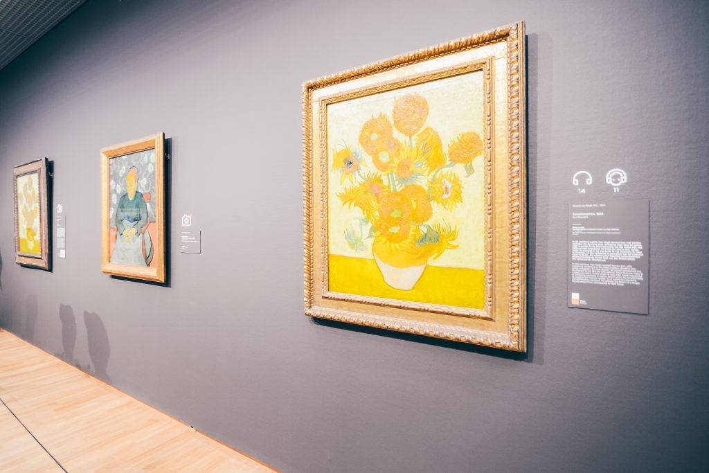 paintings at the van gogh museum