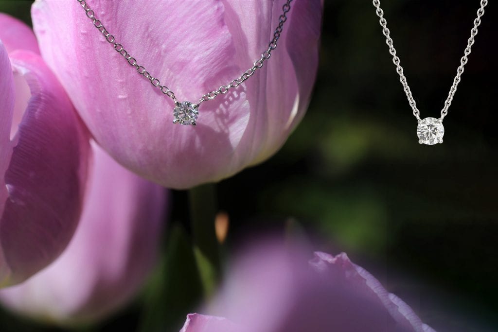 solitaire necklace on tulip