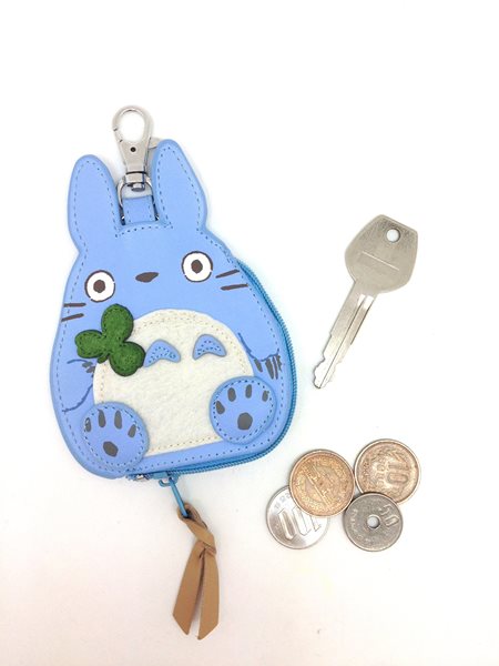 My Neighbor Totoro - Die-cut pouch Medium Totoro--0