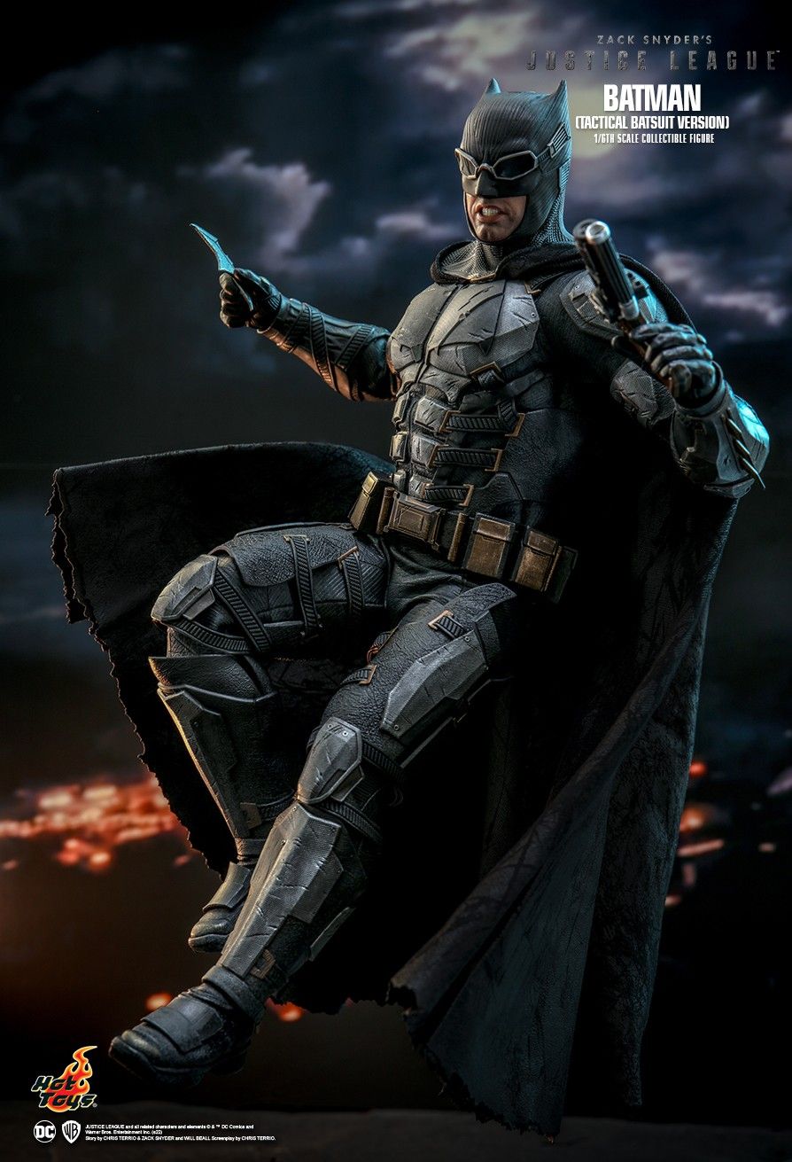 Hot Toys Zack Snyder's Justice League - Batman (Tactical Batsuit) 1/6 — DX  Collectables