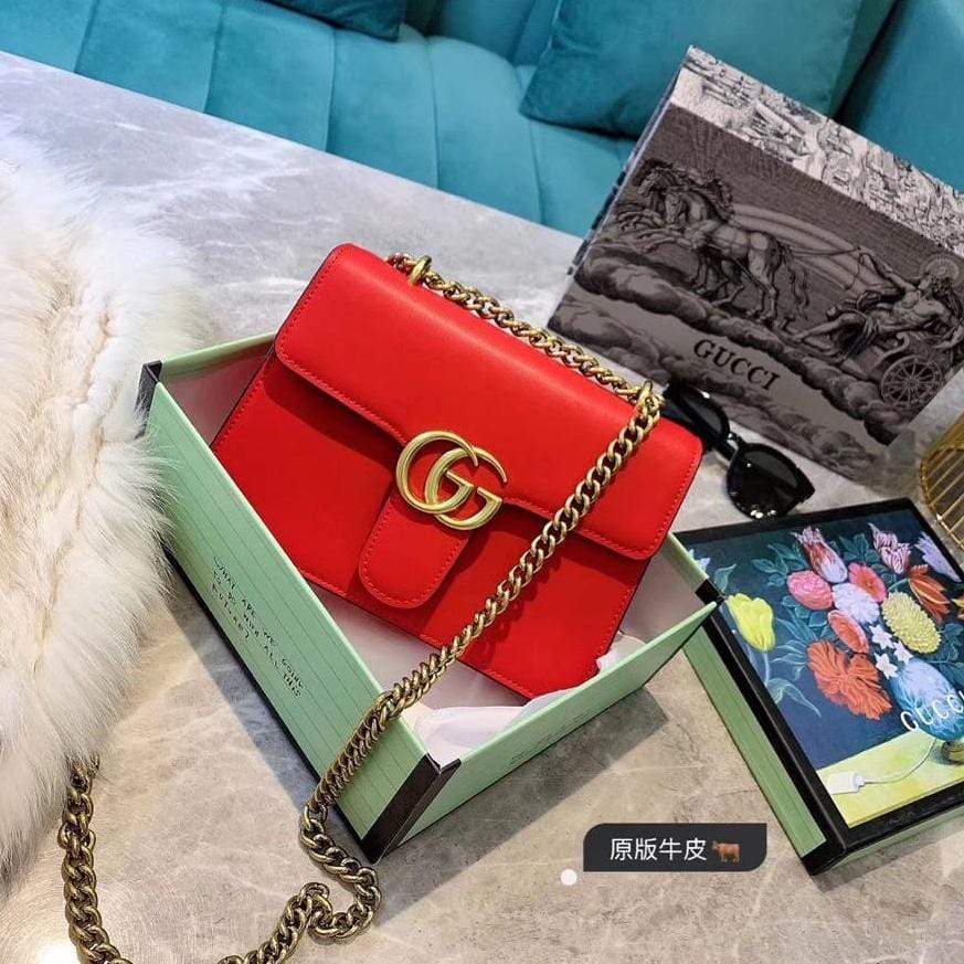 gucci sling bag red