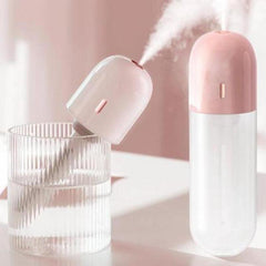 Portable bottle humidifier for self-care on the go