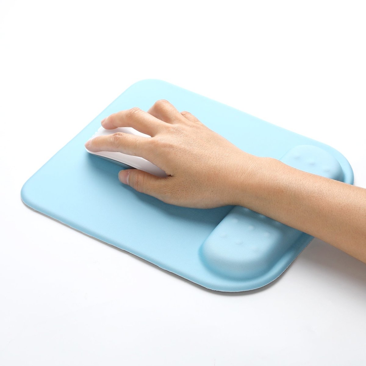 Cloud-Like Comfort Mouse Pad with Wrist Support-image-1