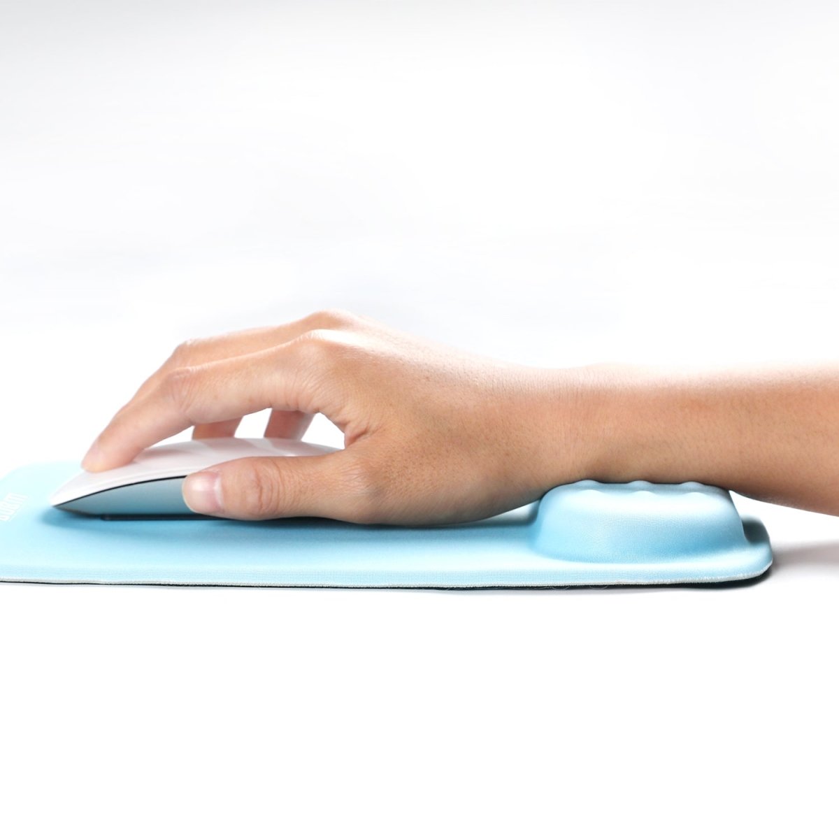 Cloud-Like Comfort Mouse Pad with Wrist Support-image-2