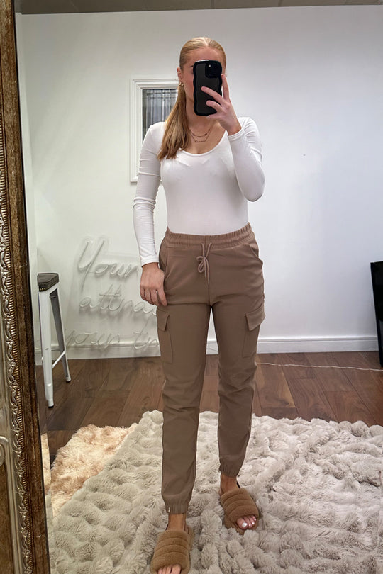 How to Style Cargo Pants if You're Petite