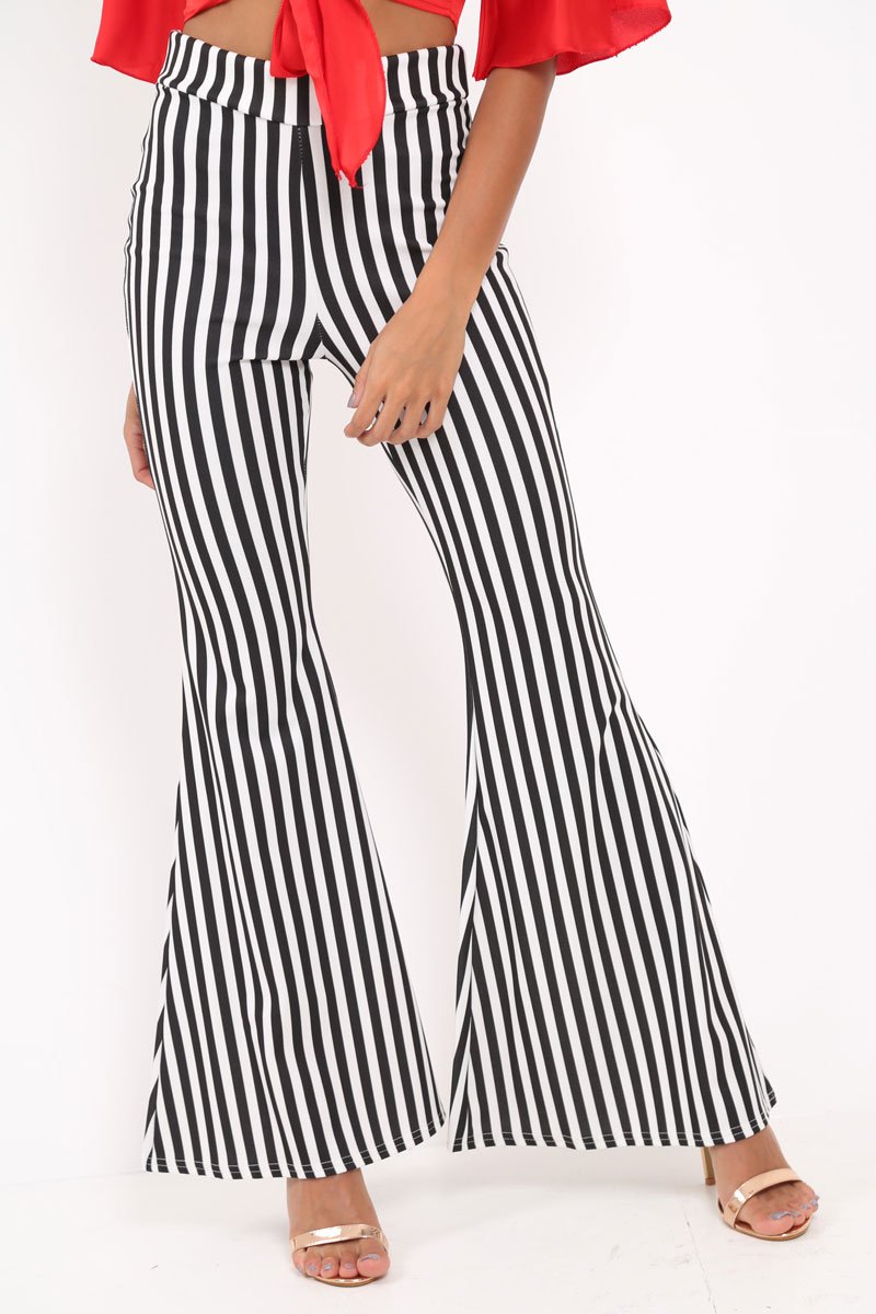 Black And White Stripe Flared Trousers - Chessa