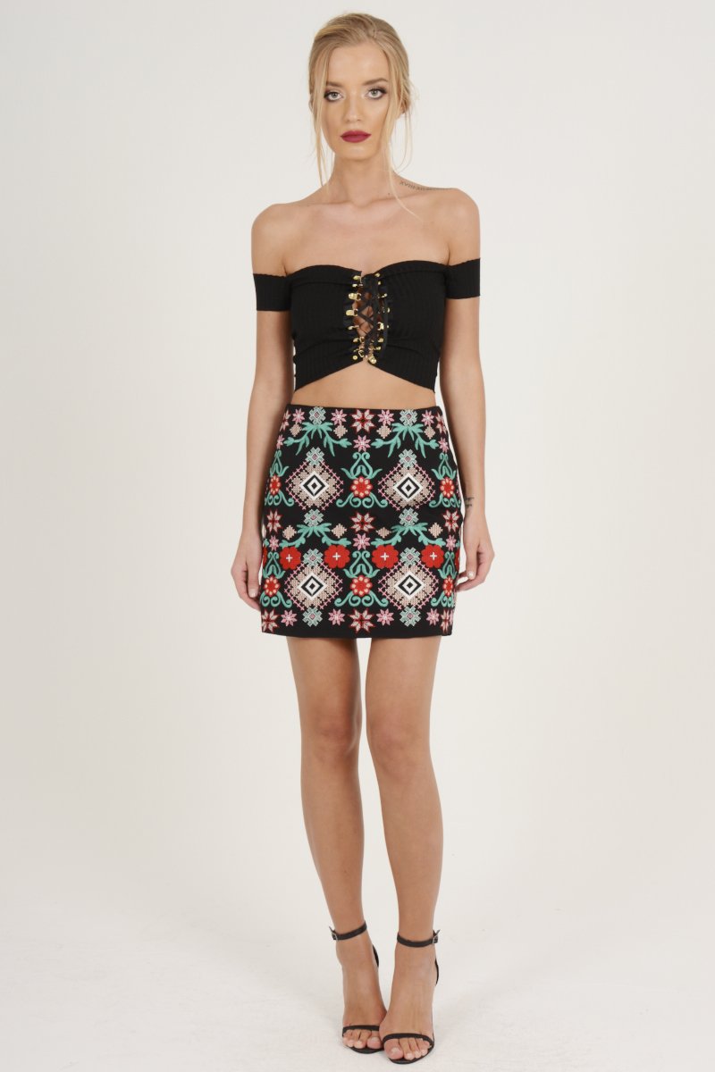 Black Embroidered Skirt - Sonia