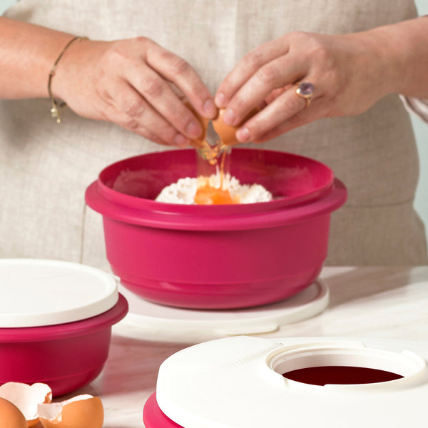 Tupperware Ultimate Mixing Bowls - Includes 3 Bowls with Lids and Splash  Guard