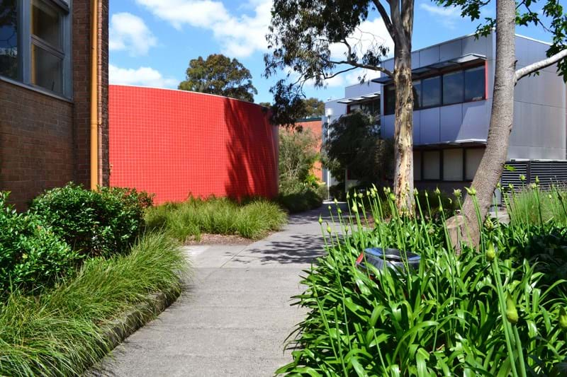 A photo of the stunning gardens at Haileybury College which showcase the quality wholesale plants that Dinsan Nursery produces.