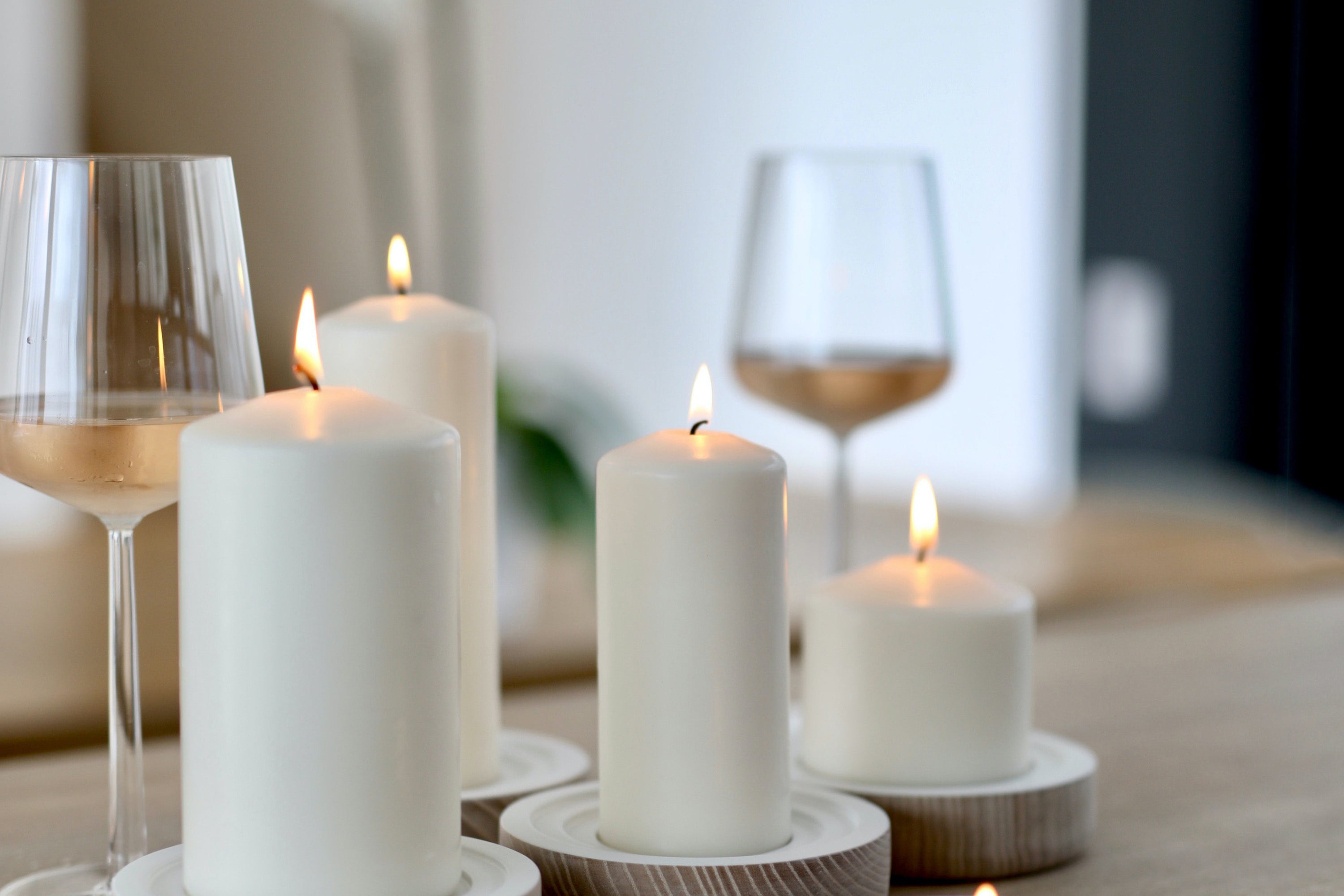 Can burning a candle really reduce the mold spore count in my home? -  HypoAir