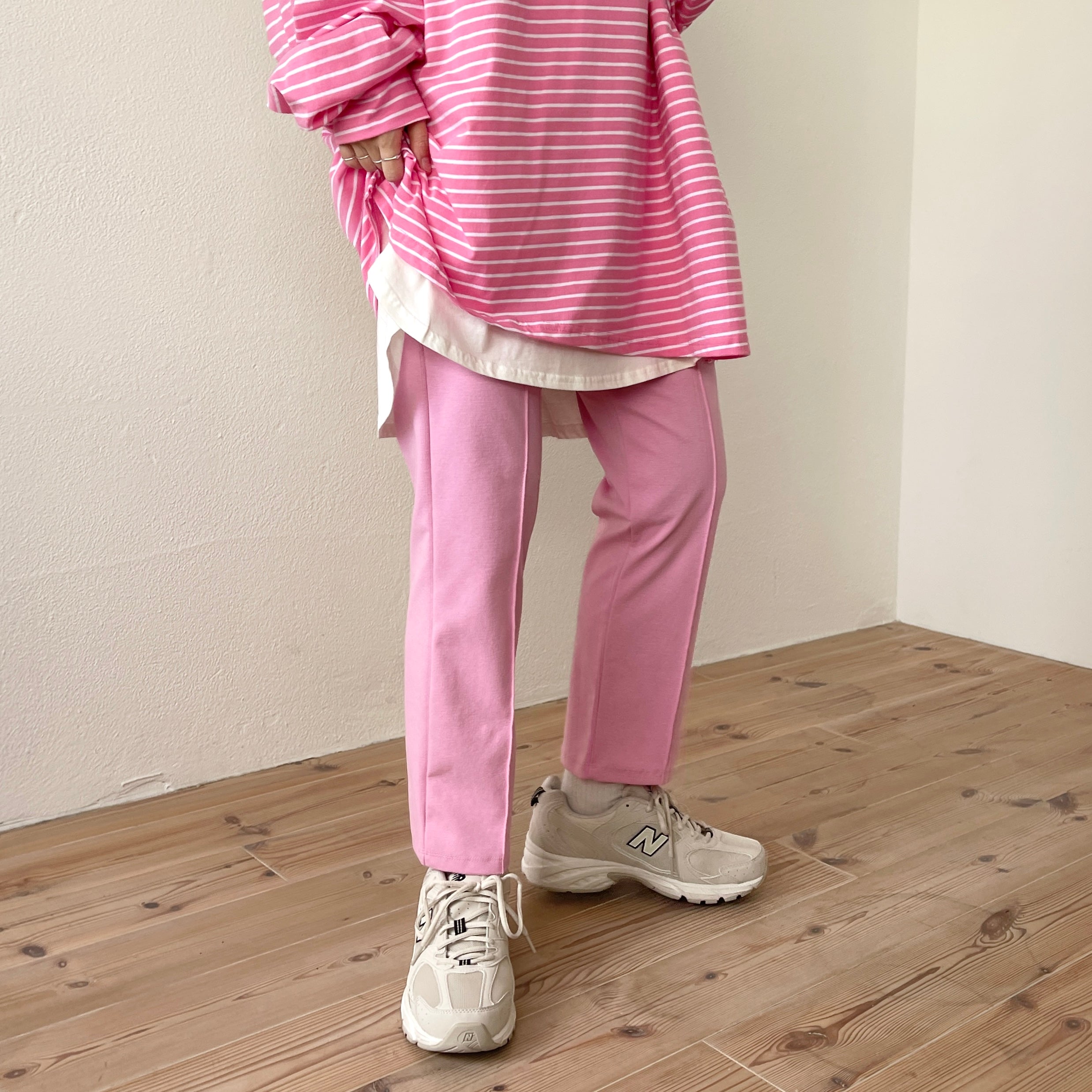 center line relax sweat pants / baby pink | wee9s | ウィークス