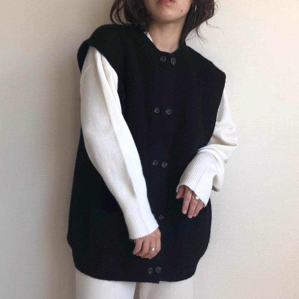 double button knit vest / black （ダブルボタンニットベスト