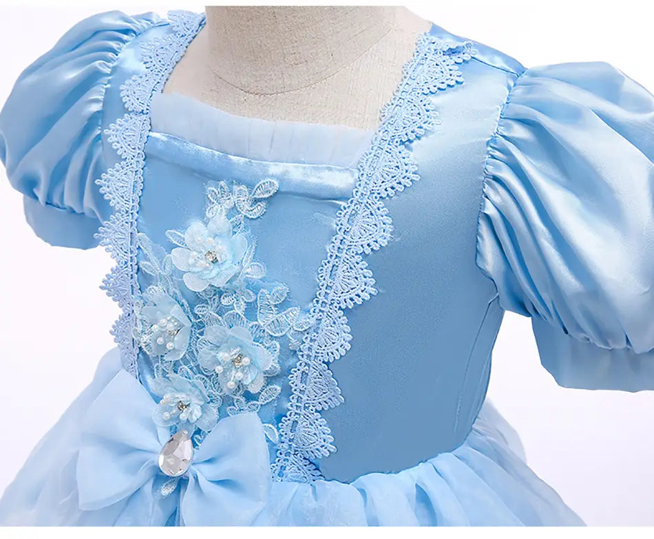 Robe élégante Princesse Cendrillon