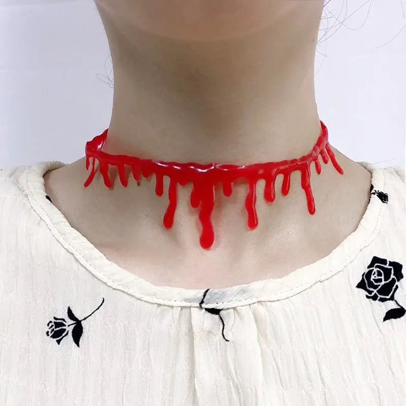 Collier ras du cou de sang Horreur