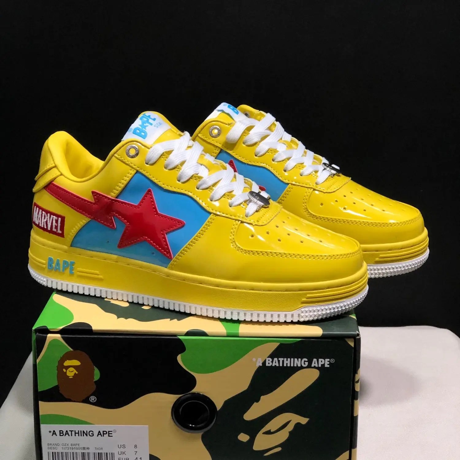 Chaussures Baskets BAPE STA X Marvel