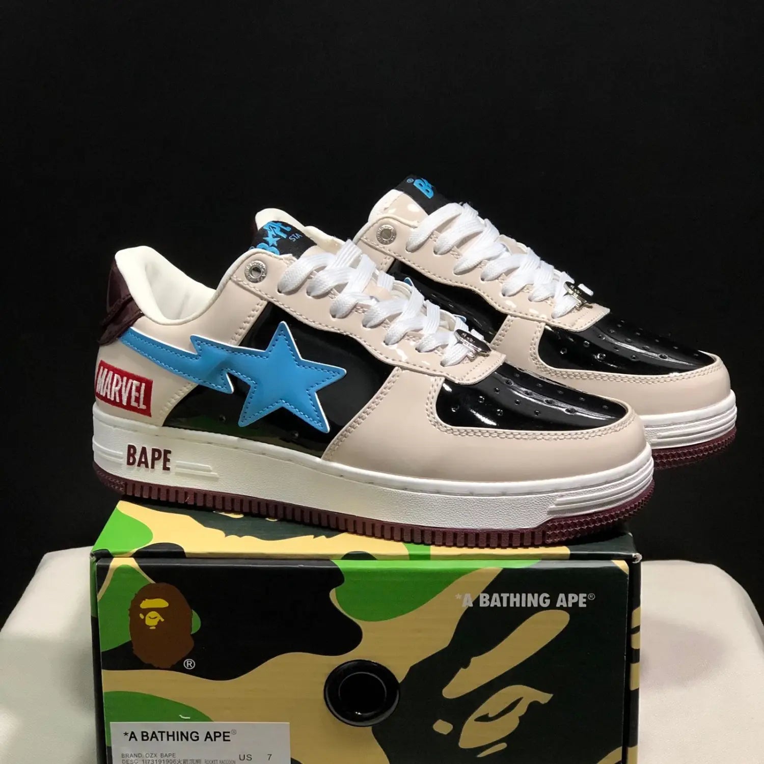 Chaussures Baskets BAPE STA X Marvel