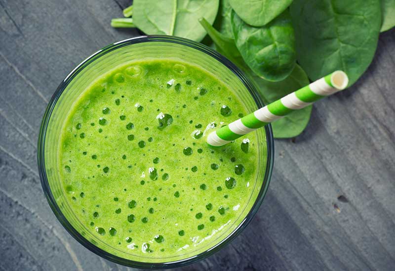 The Juices vs Smoothies Debate by Nutritional Therapist Eve Kalinik