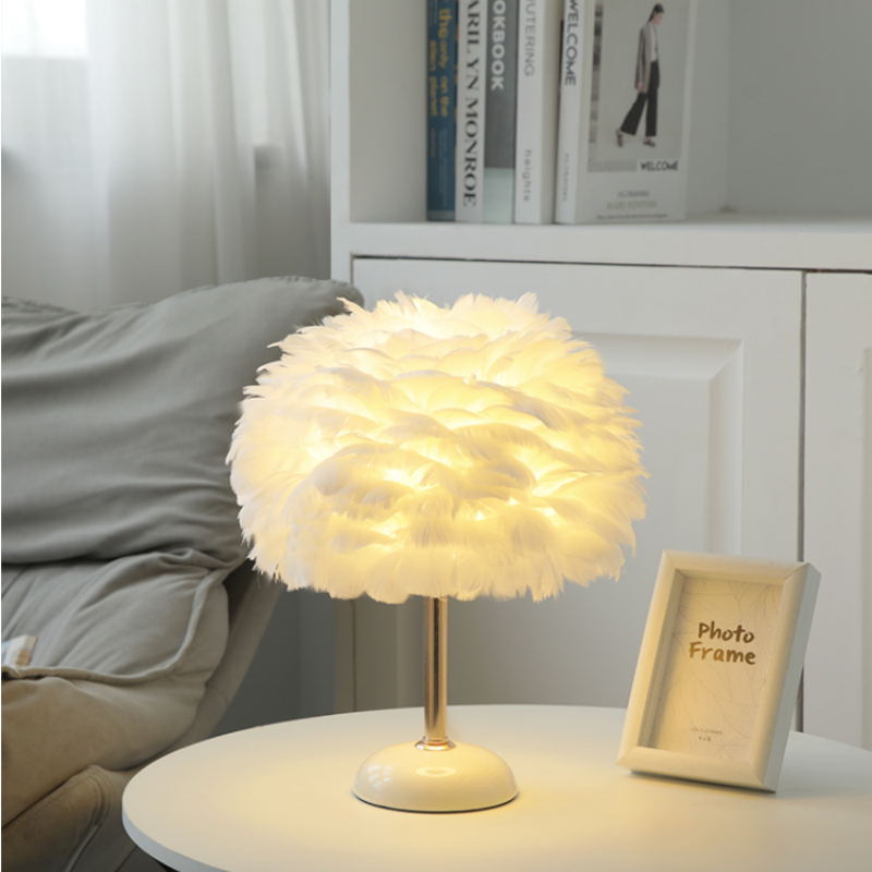 Modern Feather Table Lamp