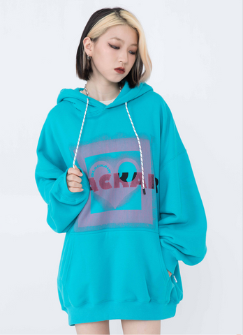 loose hoodie with short pants