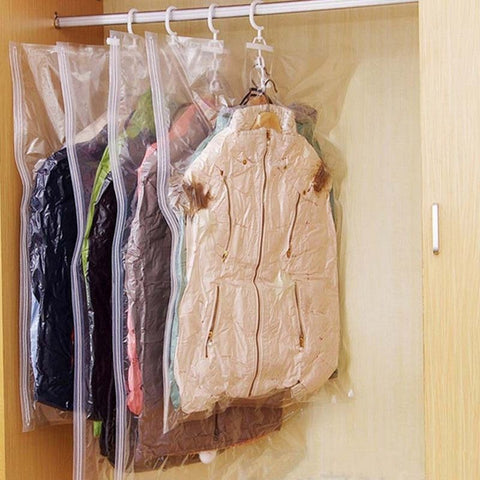 Vacuum bag for organizing the wardrobe