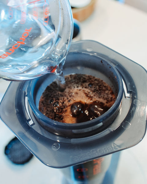 Pouring water in Aeropress