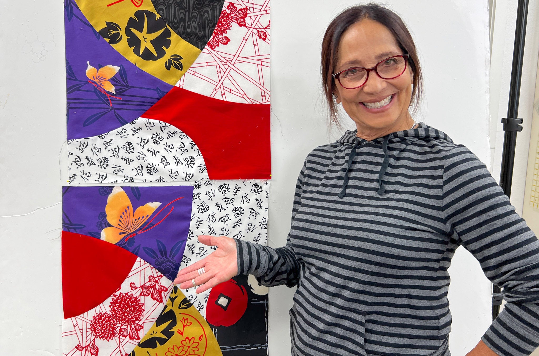 Creativity & Complex Curves Workshop with Patricia Belyea of Okan Arts at the Art Quilt Symposium in Sisters, OR — September 2022