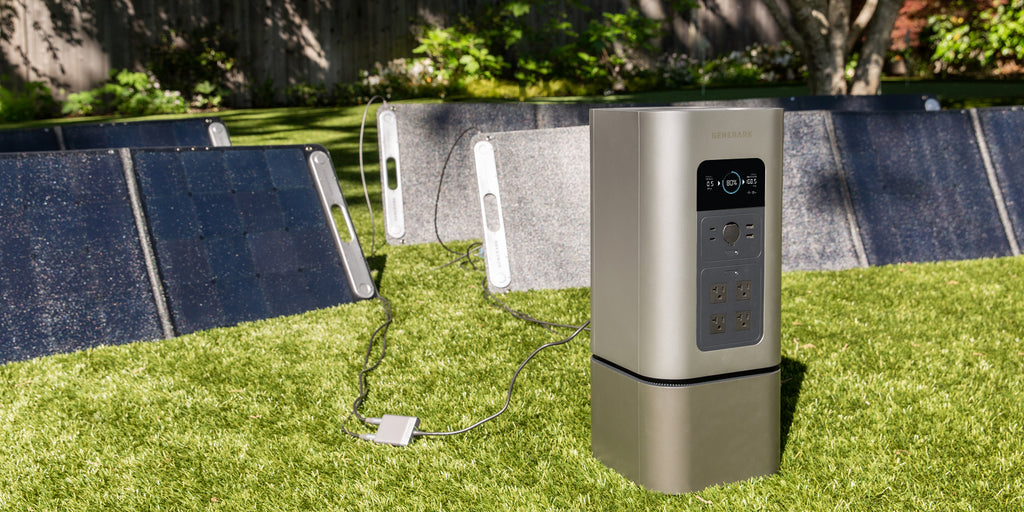 The HomePower 2 backup battery gains energy from the SolarPower 2 solar panels.