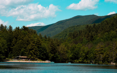 Emerald Lake State Park lake view