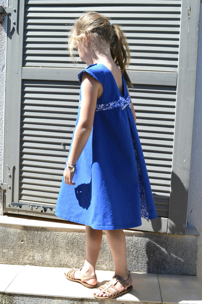 Une Mademoiselle En Betsy Indigo Chut Charlotte