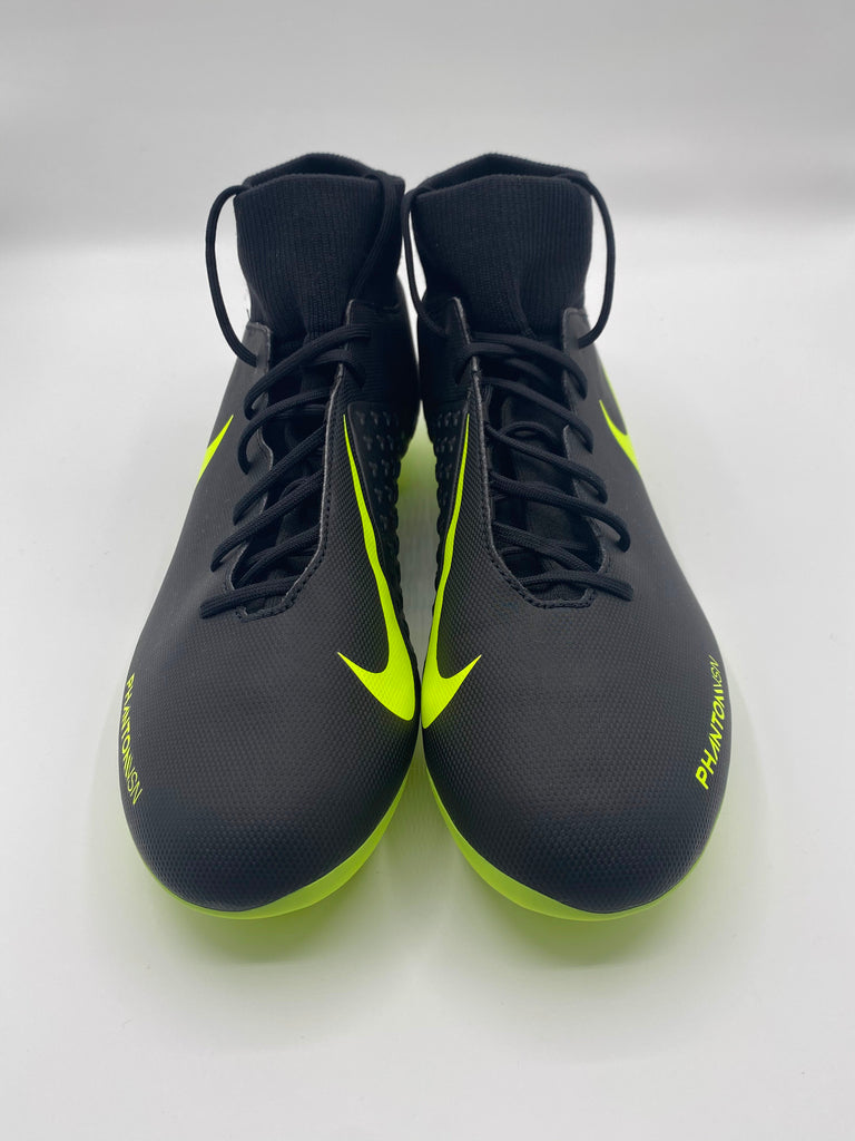 nike men's phantom vision club dynamic fit fg soccer cleats