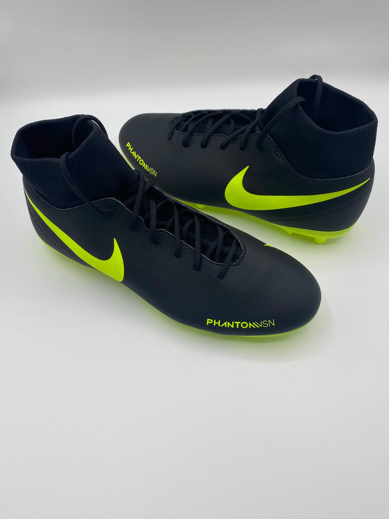 nike men's phantom vision club dynamic fit fg soccer cleats