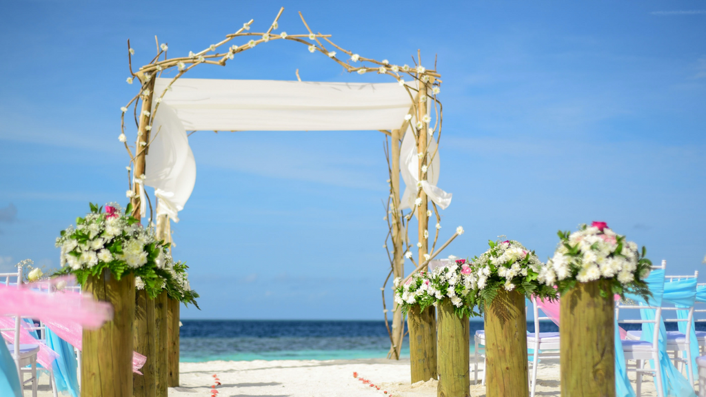 Beach Wedding Decor