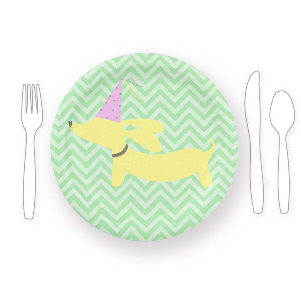 pink and yellow paper plates