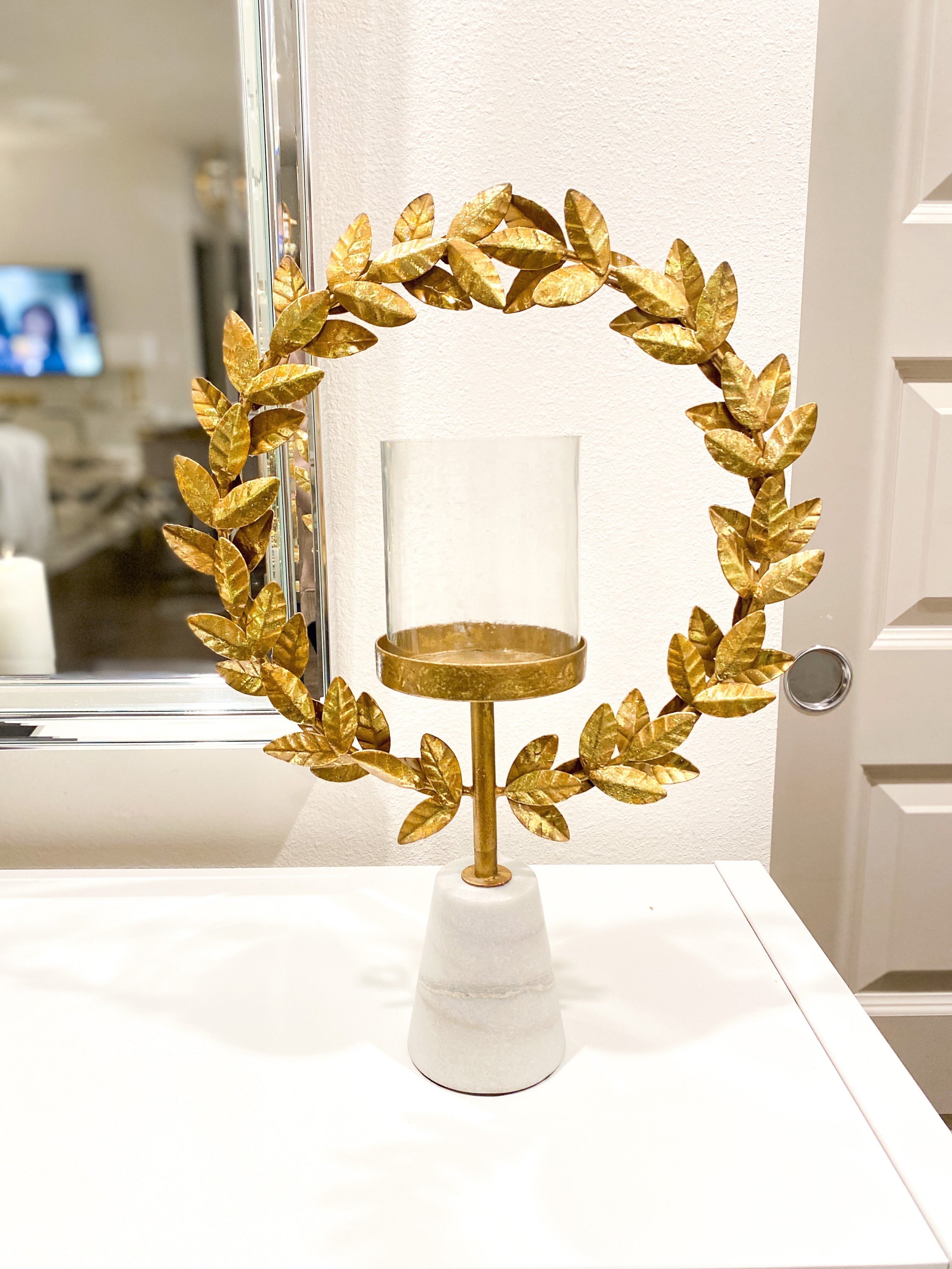 Our reusable Inspire Me! Home Decor Gold Leaf Paper Towel Holder With  Marble Base are in short supply and are worth the money
