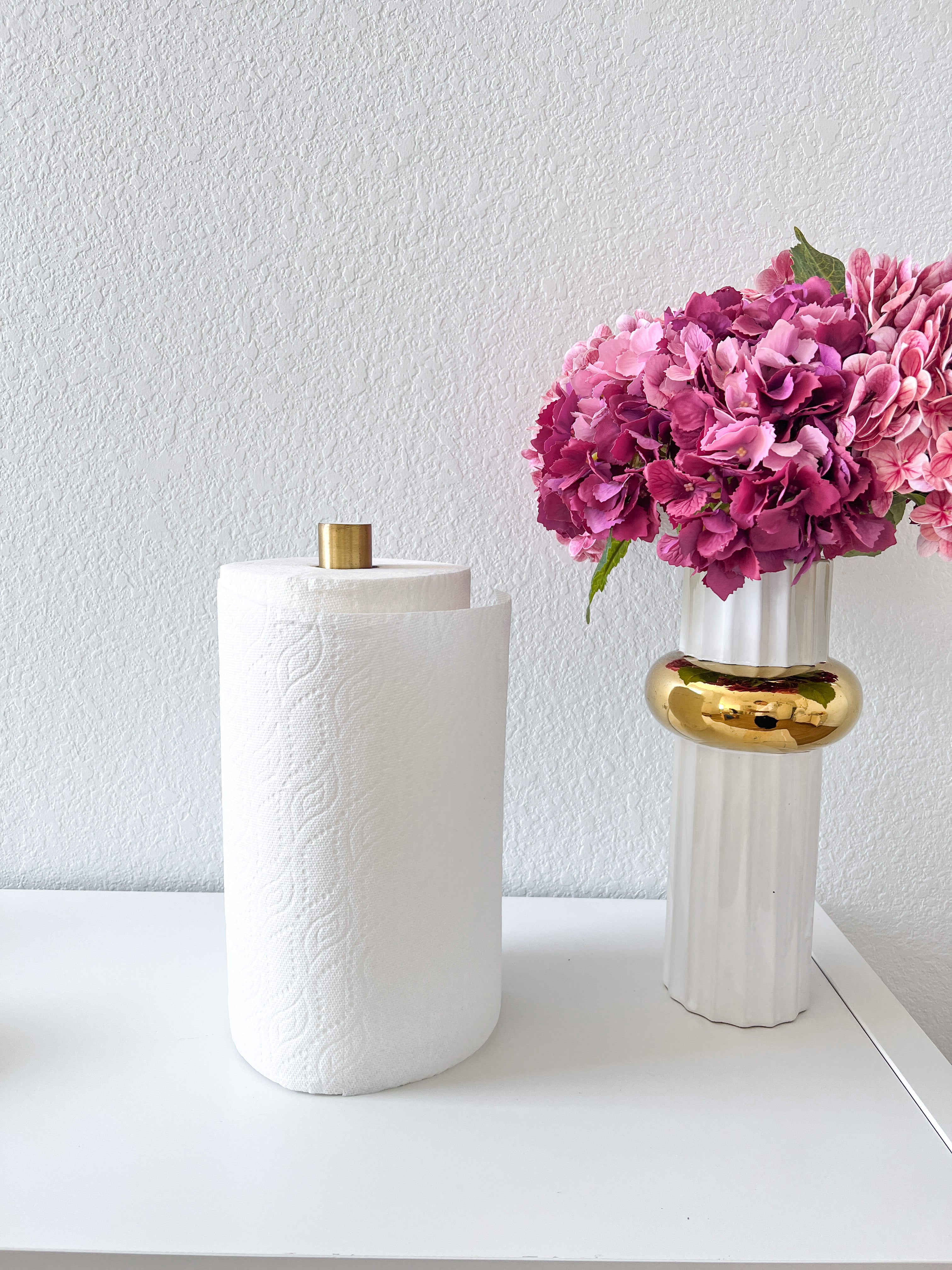 Blanc Marble + Gold Paper Towel Holder – Domaci