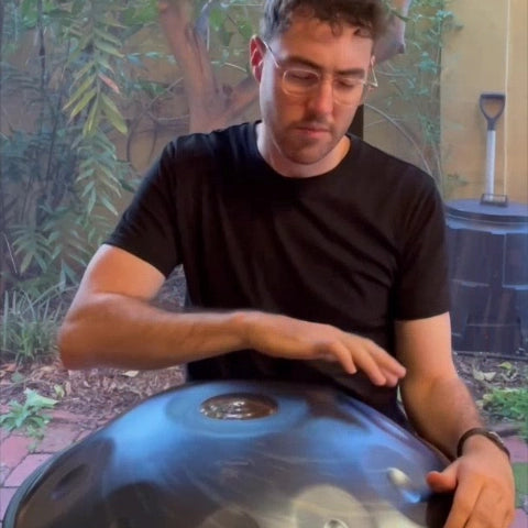 Learn handpan-Playing the handpan with the thumb