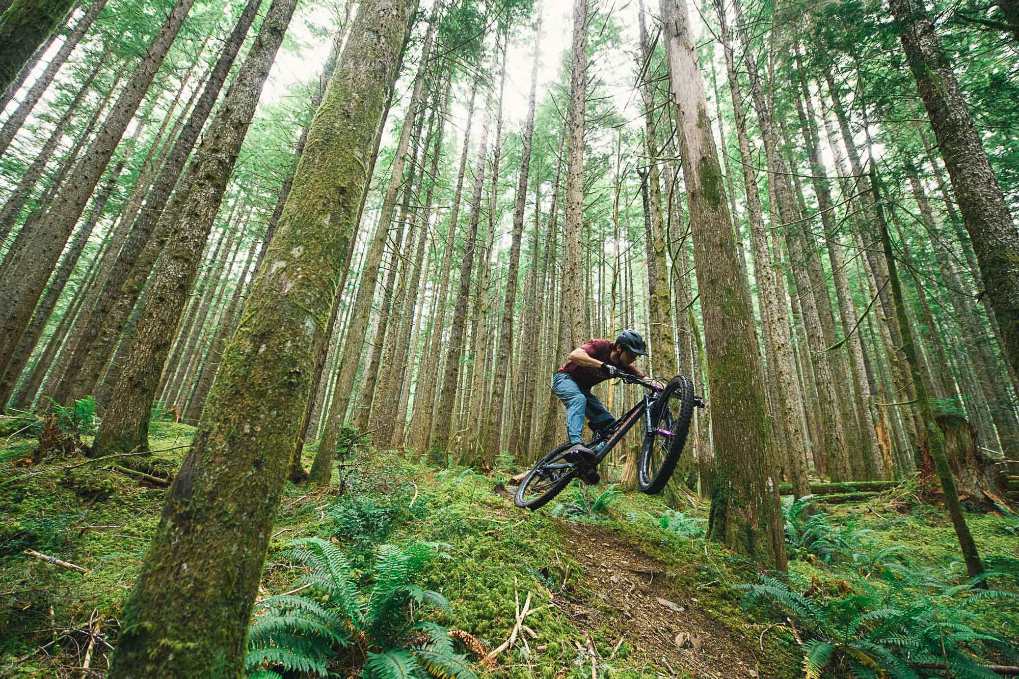 Branham Snyder rides his Altitude in Bellingham, Washington